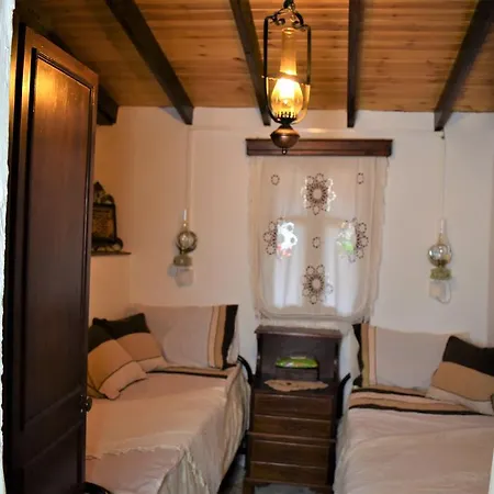 Artemis Traditional House Dom wakacyjny